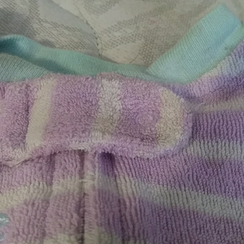 Onsie - Picture 4 of 5